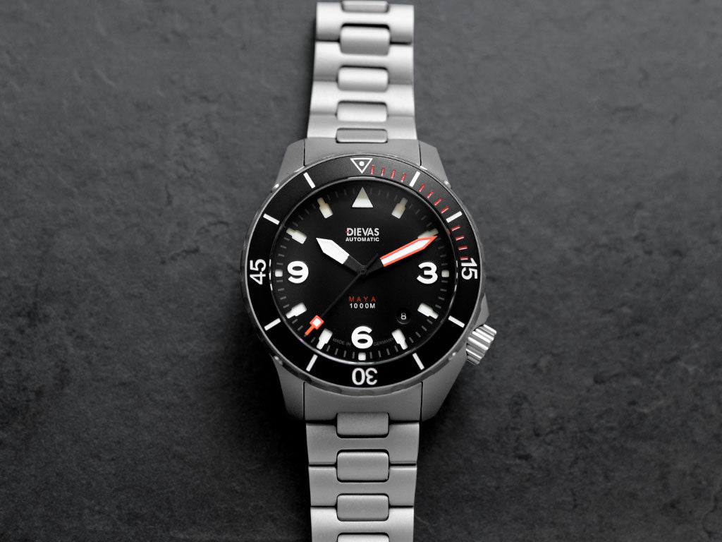 Maya MK III Black