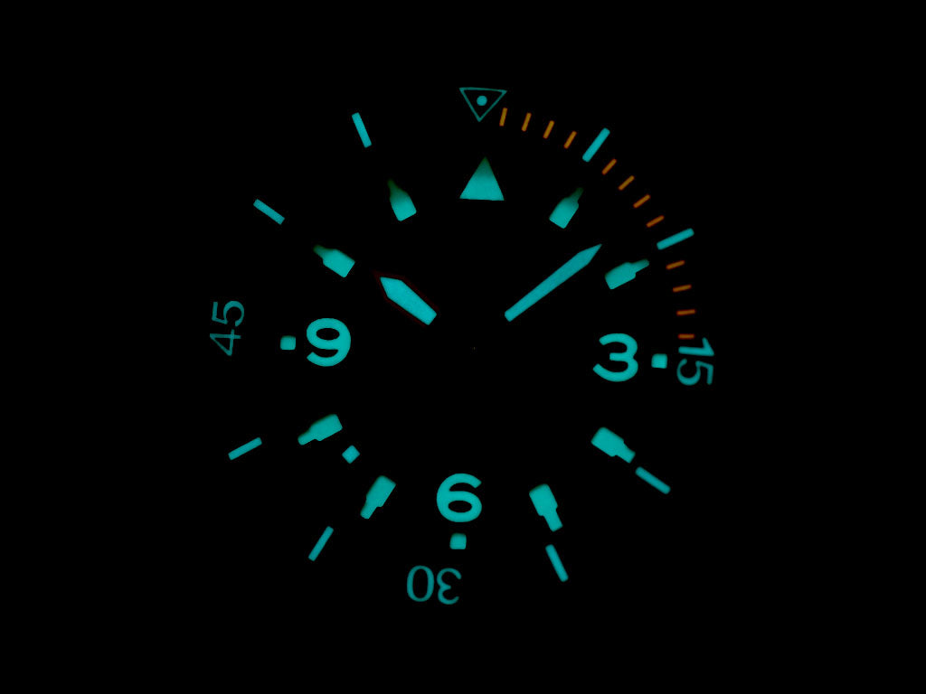 Maya MK III Black on Rubber